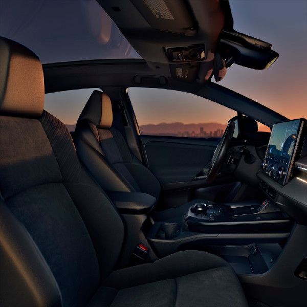 Introducing the 2026 Toyota C-HR BEV