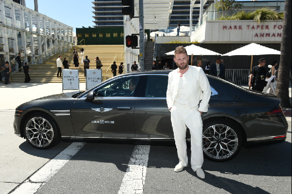 Genesis Celebrates AAPI Leaders at Gold Gala