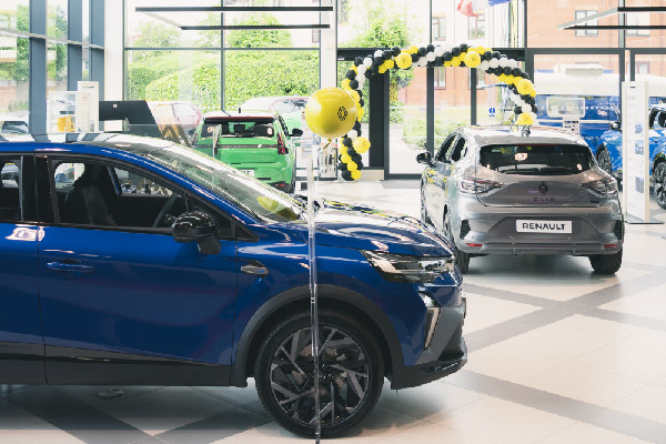 Letchworth's First Renault Retailer Opens Doors