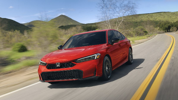 Honda Civic Hybrid Wins Best New Car for Teens