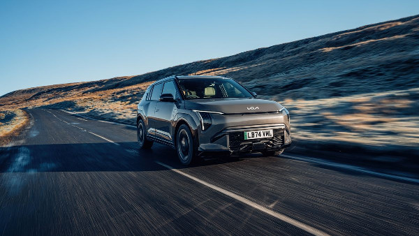 Kia EV3 Wins Best EV Crossover Award