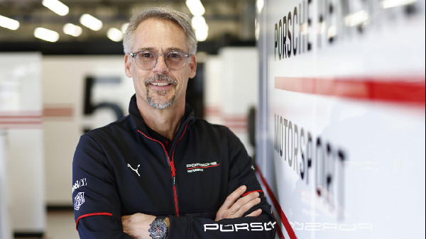 Porsche Competes with Six Cars at Le Mans