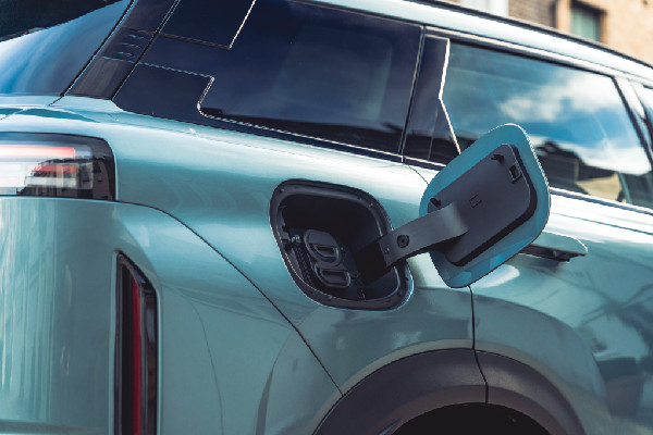 Record Sales for OMODA & JAECOO UK SUVs