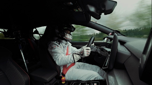 Golf GTI EDITION 50 Sets New Nordschleife Record