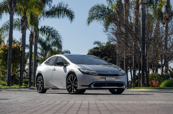Toyota Prius Plug-in Hybrid Nightshade Edition Unveiled