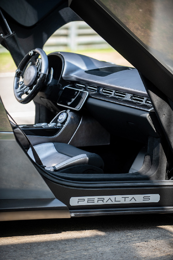 Peralta S Supercar Debuts at Monterey Festival