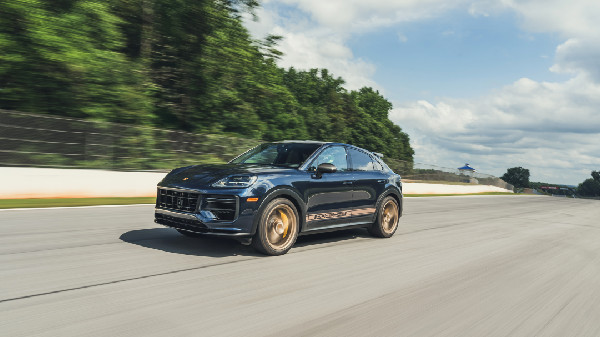 Porsche Sets New Lap Records at Road Atlanta