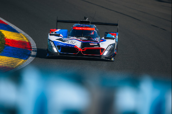 BMW M4 GT3 EVO Wins at Six Hours of the Glen