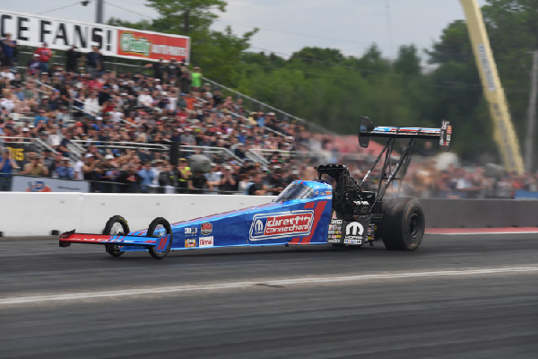 Stewart's Fifth Final at NHRA New England Nationals