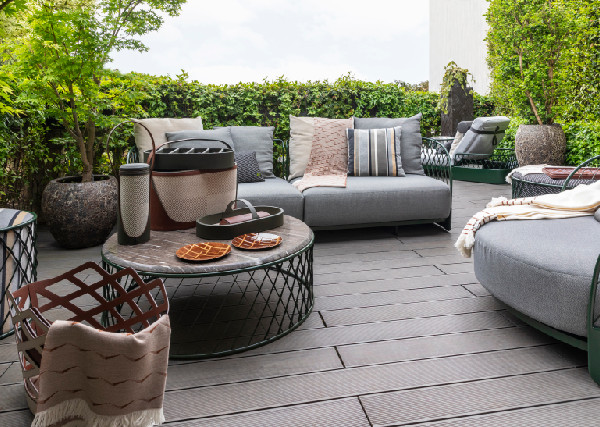 Bentley Home Unveils New Picnic Collection