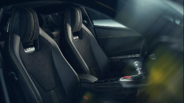 New Lotus Emira V6 SE and Turbo Models Launched