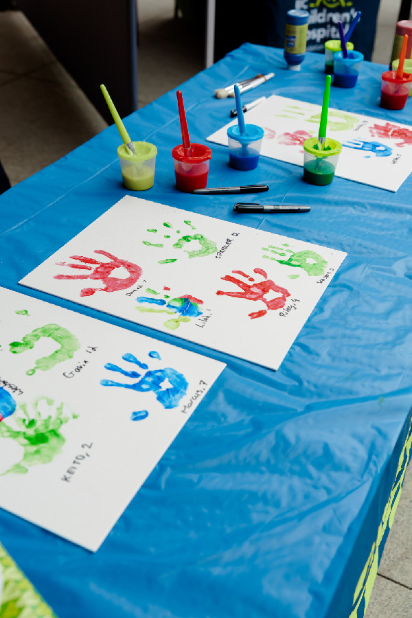 Hyundai Donates $250,000 to Children's Hospital