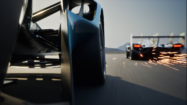 Aston Martin Valkyrie LM Offers Unique Track Experience
