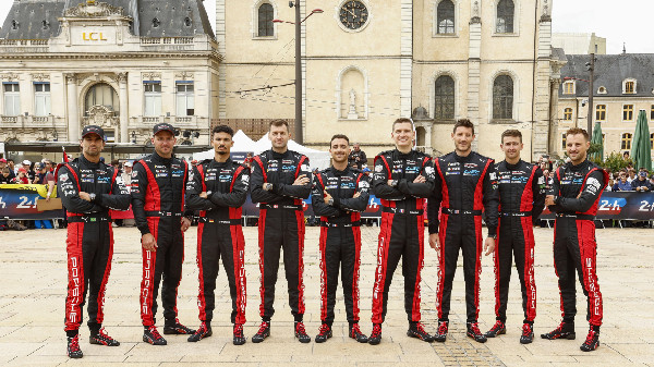 Porsche Competes with Six Cars at Le Mans