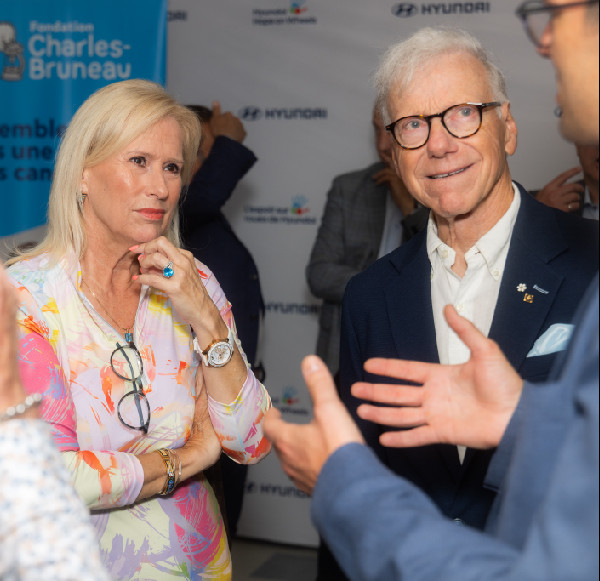 Hyundai Donates $250,000 to Support Art Therapy