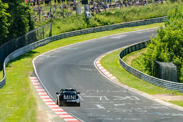 MINI JCW Takes Second Place at Nürburgring