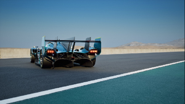 Aston Martin Valkyrie LM Offers Unique Track Experience