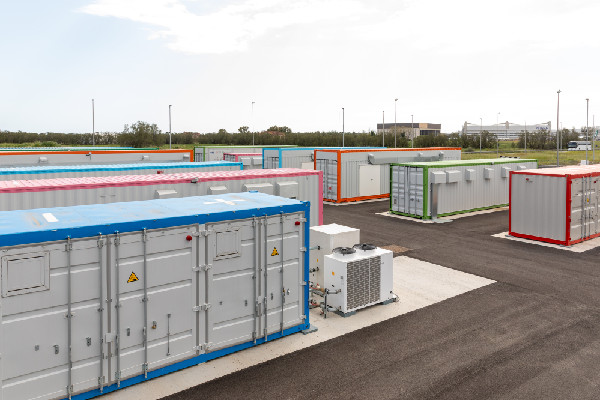 Nissan LEAF Batteries Support Rome Airport's Energy Goals