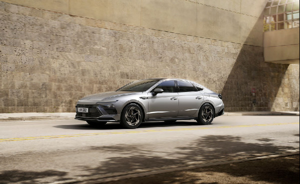 Hyundai Elantra and Sonata Earn Safety Awards