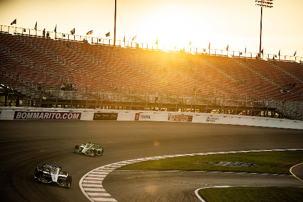 Kirkwood Wins Eighth IndyCar Race for Honda