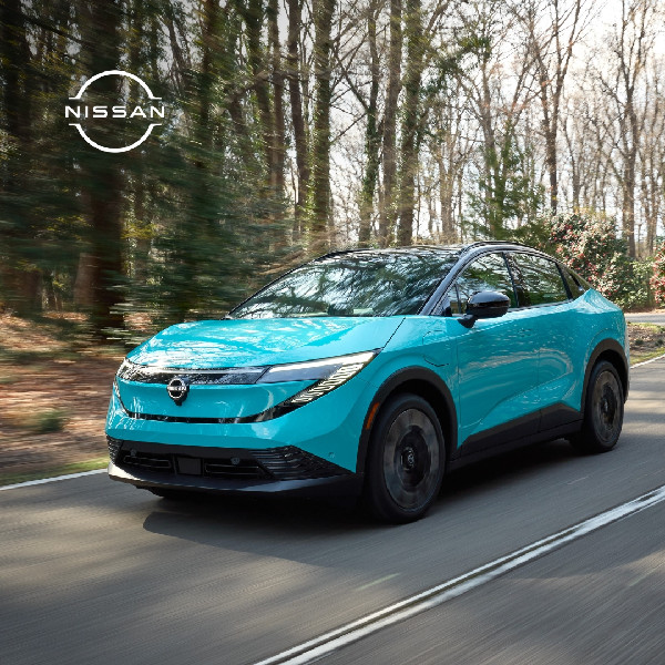 Nissan Launches New LEAF Electric Vehicle in Sunderland