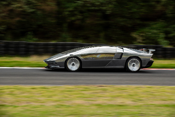 Peralta S Supercar Debuts at Monterey Festival