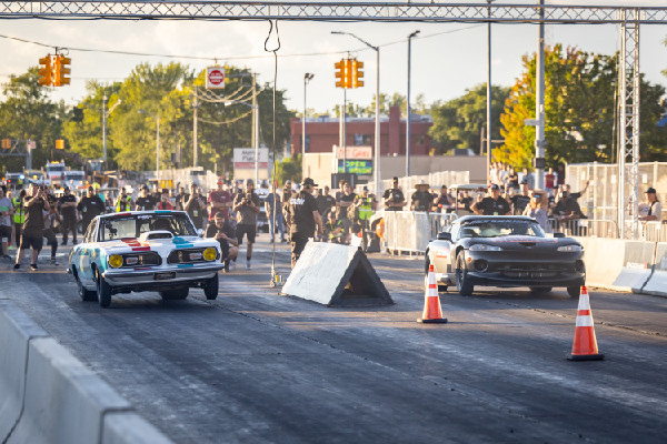Roadkill Nights Celebrates 10 Years of Drag Racing