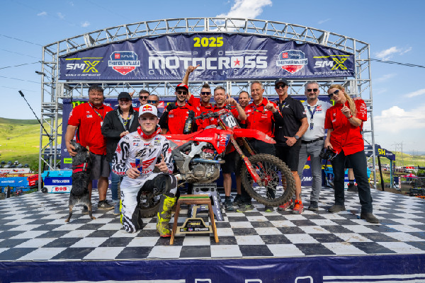 Honda HRC Progressive Triumphs at Thunder Valley MX