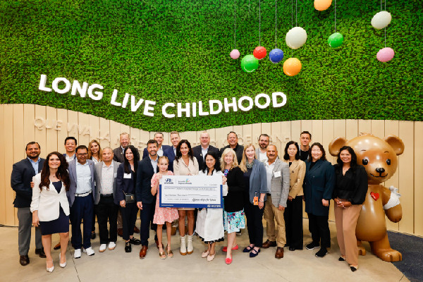 Hyundai Donates $200,000 to CHOC