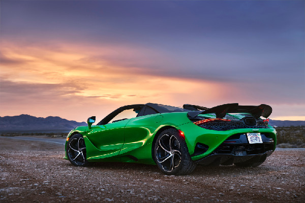 McLaren 750S Spider Wins Best Supercar Award