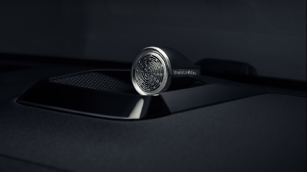 Polestar 3 Unveils Abbey Road Studios Mode