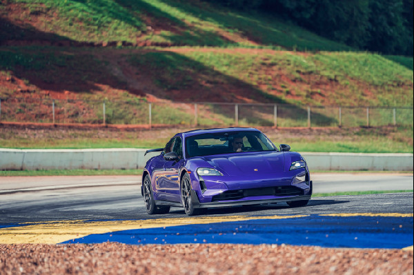 Taycan Turbo GT Sets New EV Lap Record