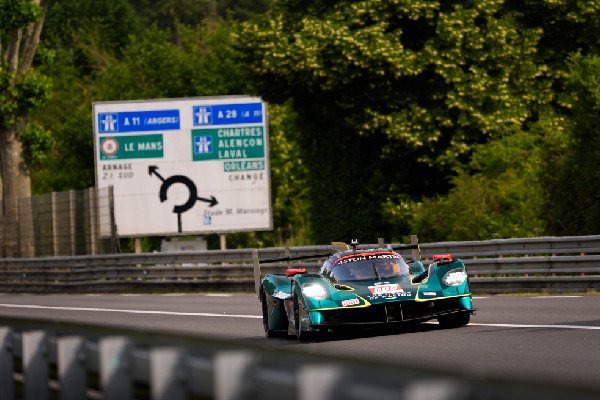 Valkyrie Targets Victory at Le Mans 2025