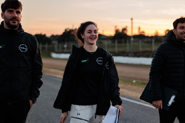 Abbi Pulling Joins Nissan Formula E Team