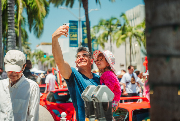 Best in Show Awarded to 1937 Mercedes-Benz