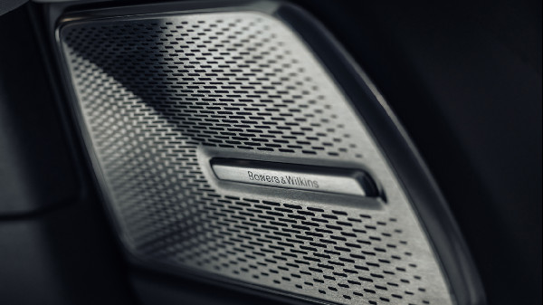 Polestar 3 Unveils Abbey Road Studios Mode