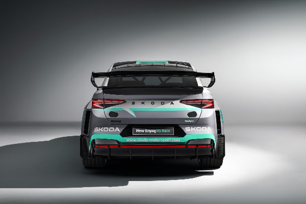 Skoda Enyaq RS Race: Sustainable Motorsport Innovation