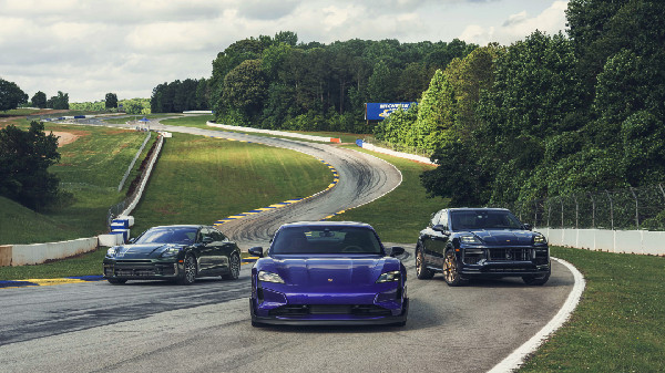 Porsche Sets New Lap Records at Road Atlanta