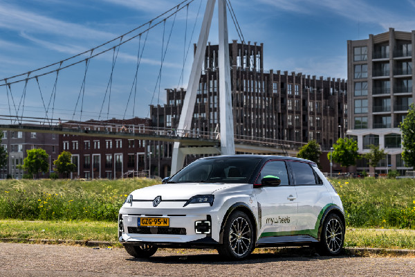 Utrecht Introduces V2G Car-Sharing Service