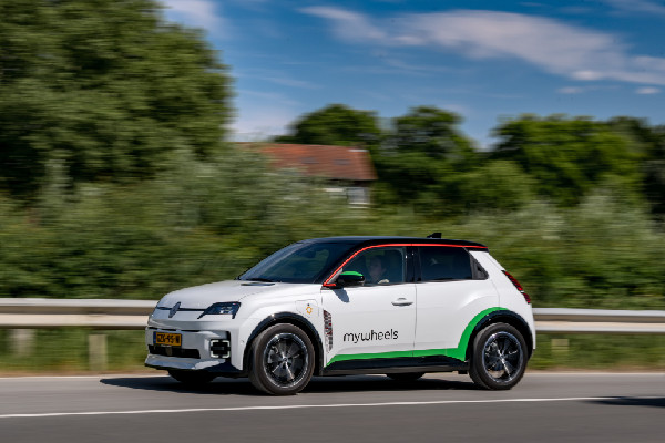 Utrecht Introduces V2G Car-Sharing Service