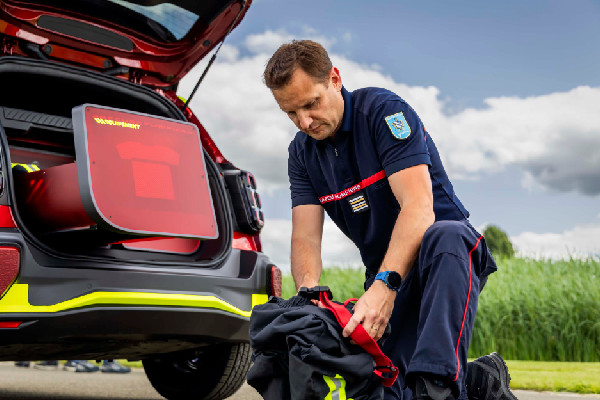 Vision4Rescue: Innovative Emergency Services Vehicle