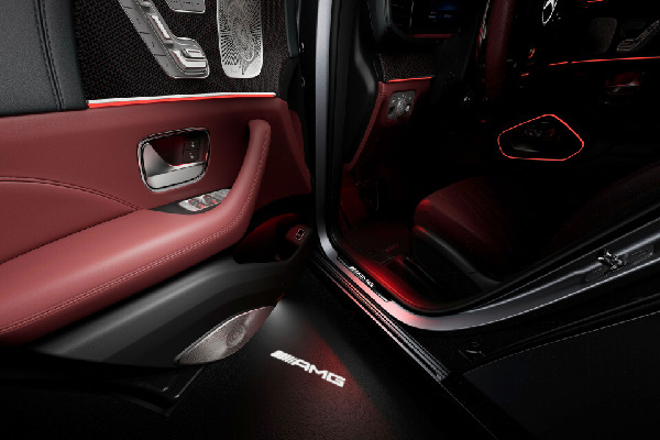 2026 Mercedes-AMG GLS 63 Arctic Silver Edition