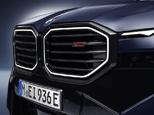 BMW XM Options for Exclusive Performance