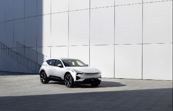 Polestar 3 Unveils Abbey Road Studios Mode