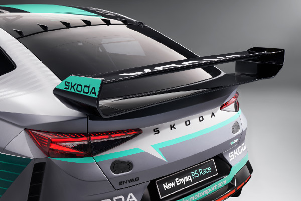 Skoda Enyaq RS Race: Sustainable Motorsport Innovation