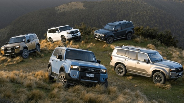 Land Cruiser Prado Hybrid