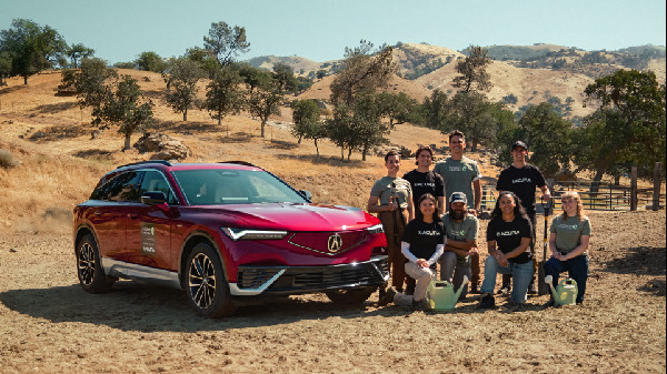 Acura Supports Conservation with ZDX Donation