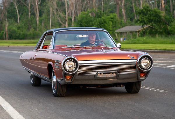 Chrysler 300 Retrospective Video Released