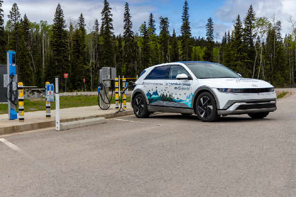 Hyundai IONIQ 5 Completes Arctic Ocean Journey
