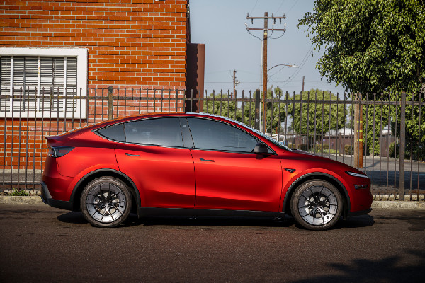 First Indestructible Wheel for Tesla Models Launched First Indestructible Wheel for Tesla Models Launched